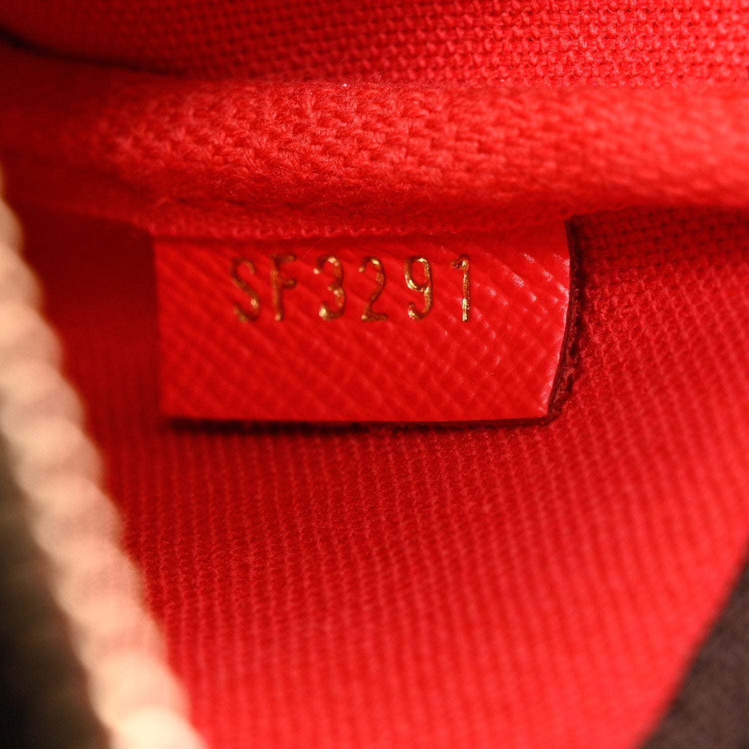 Louis Vuitton Monogram 2021 Christmas Animation London Mini Pochette Accessories Red 7 of 9