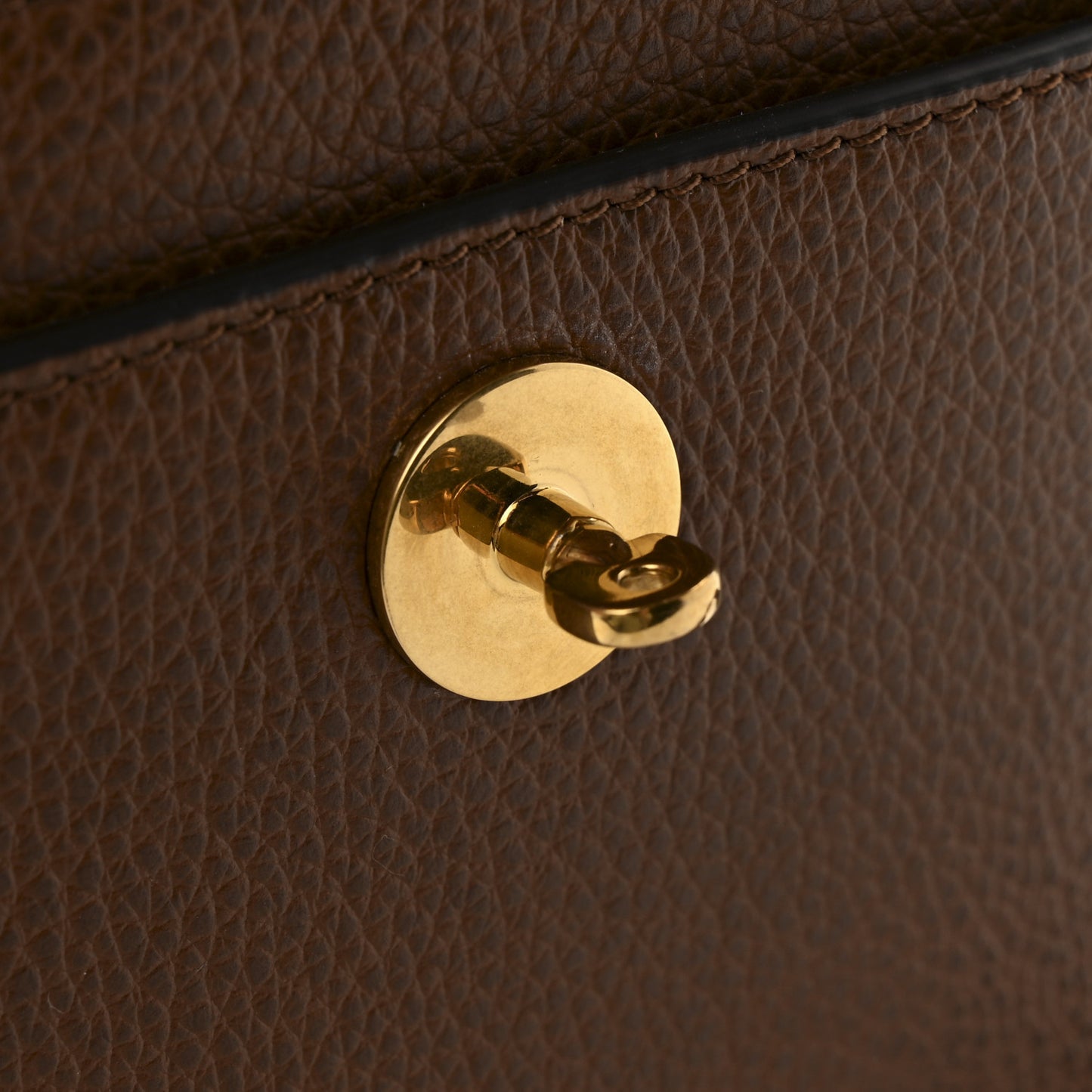 Grain Calfskin Small New Antony Messenger Crossbody Oak