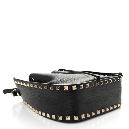 Valentino Garavani Grained Calfskin Rockstud Bucket Bag Black 4 of 9