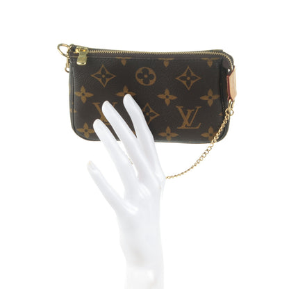Louis Vuitton Monogram Mini Pochette Accessories 2 of 7
