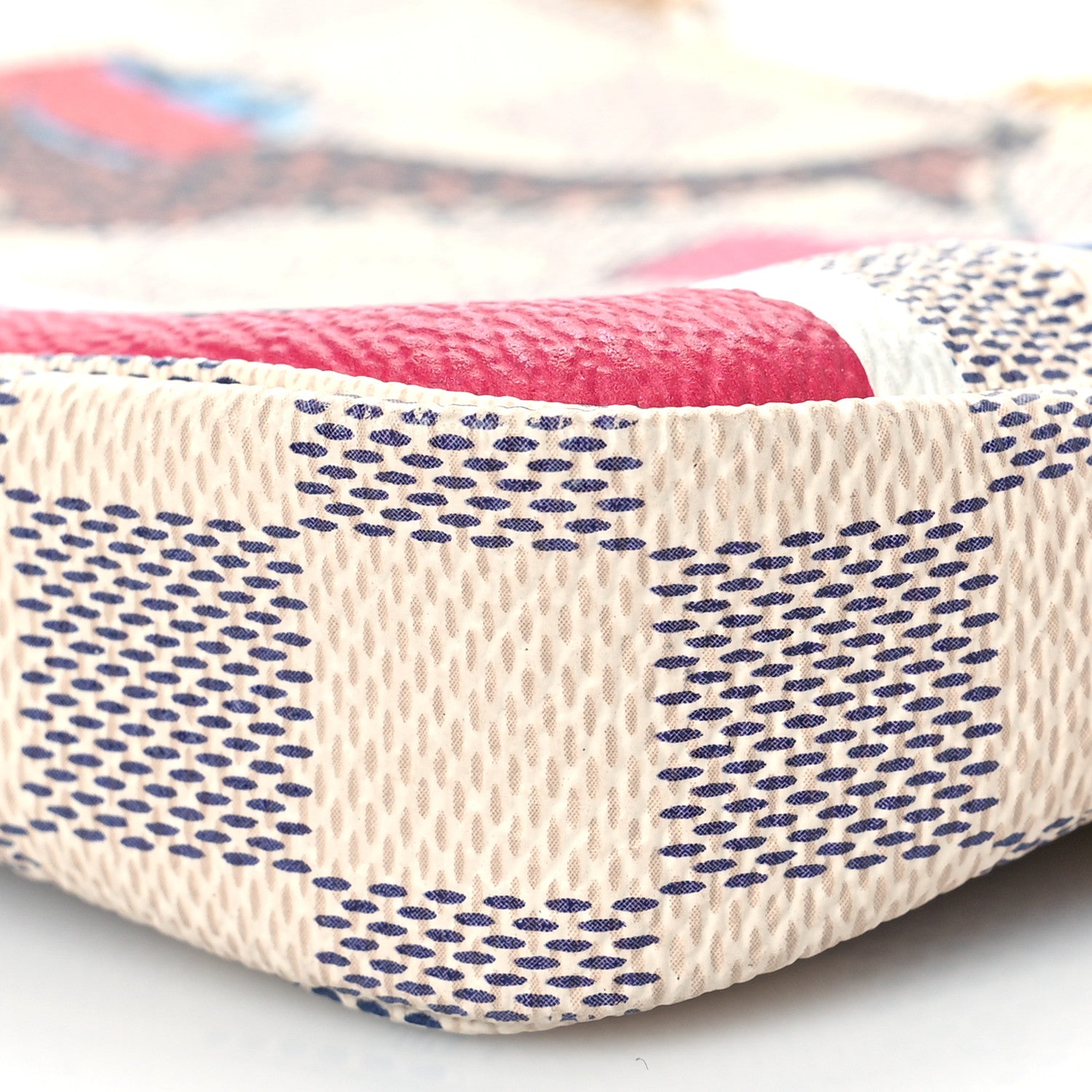 Louis Vuitton Damier Azur 2017 Christmas Animation Mini Pochette Accessories 9 of 9