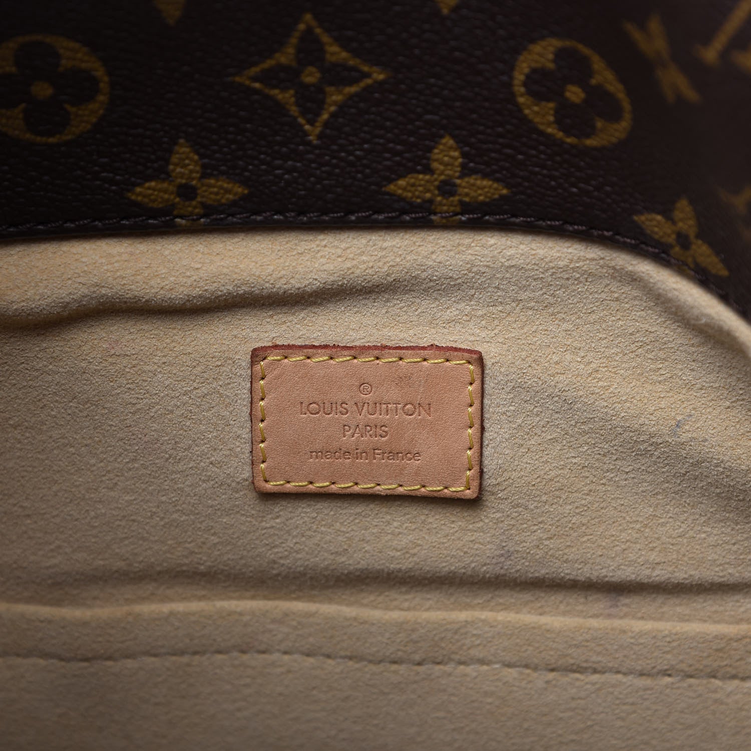 Louis Vuitton Monogram Artsy MM 8 of 10