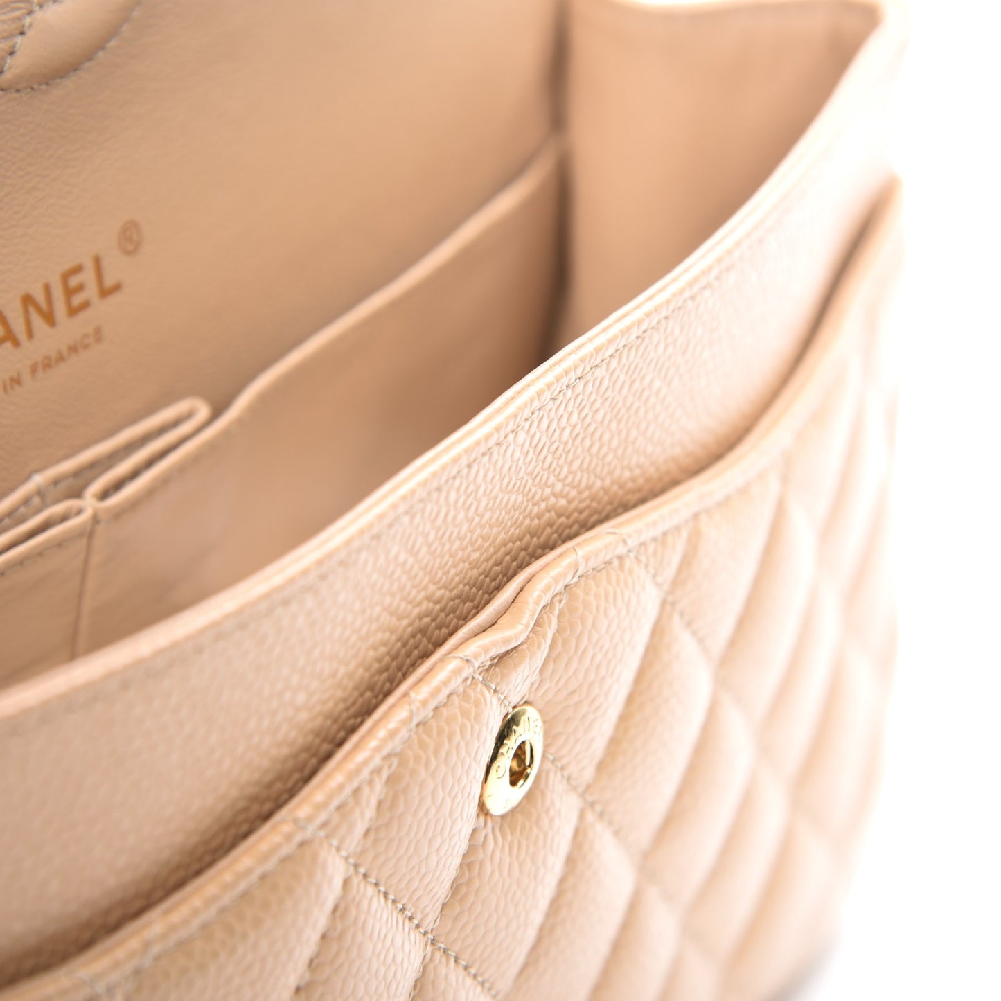 Caviar Quilted Medium Double Flap Beige Clair