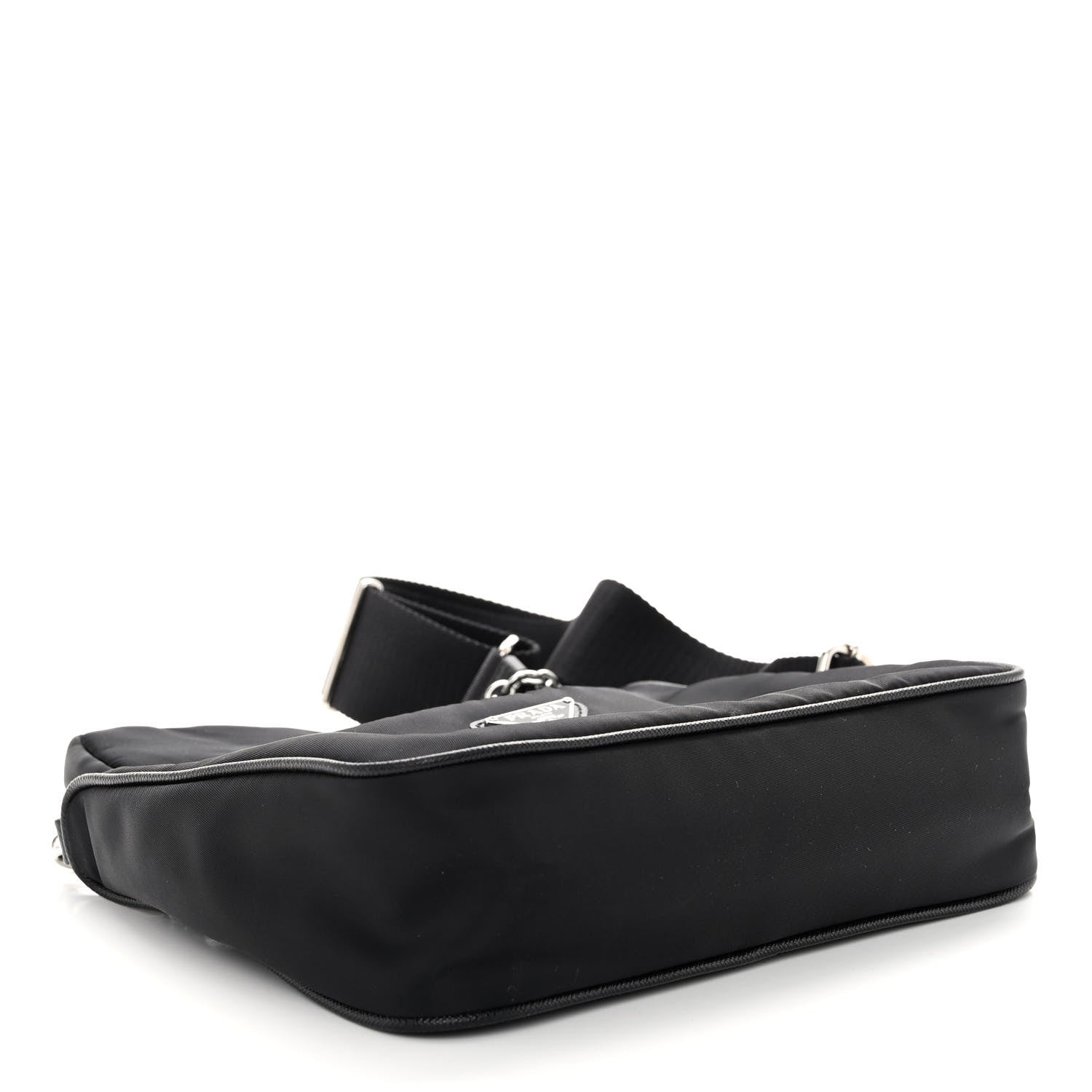 Prada Nylon Re-Edition 2005 Shoulder Bag Black 4 of 9