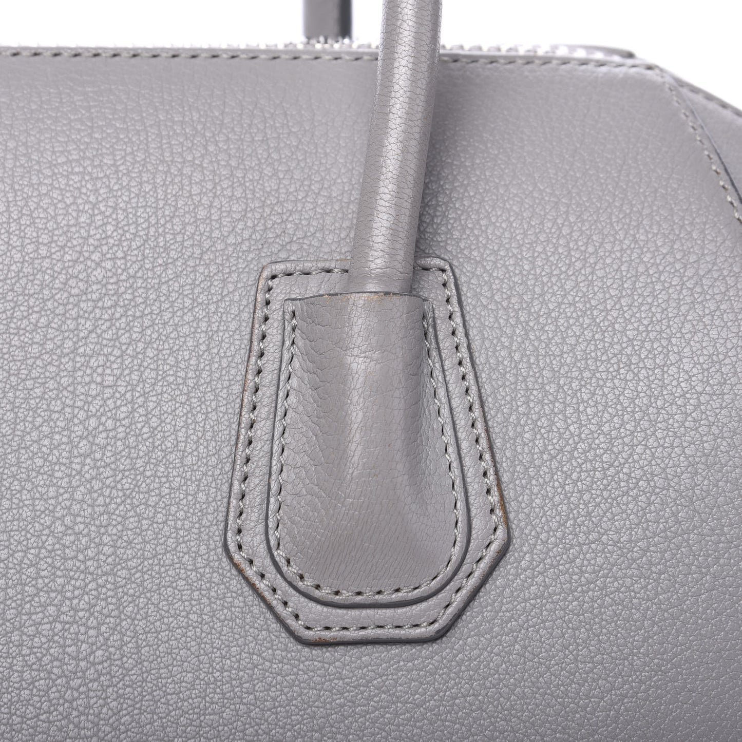 Sugar Goatskin Medium Antigona Pearl Grey