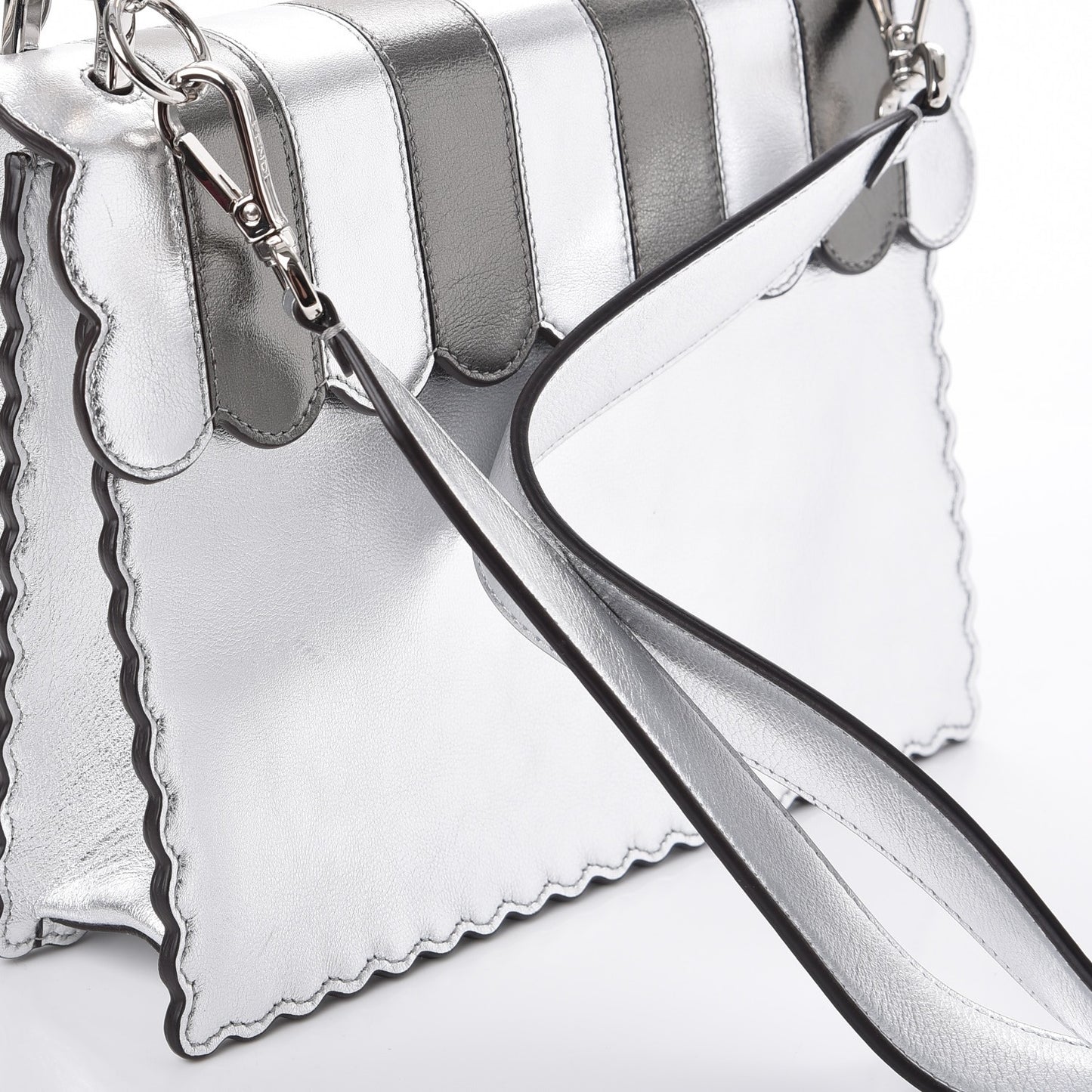 Metallic Calfskin Flowerland Scalloped Studded Pequin Kan I Shoulder Bag Argento
