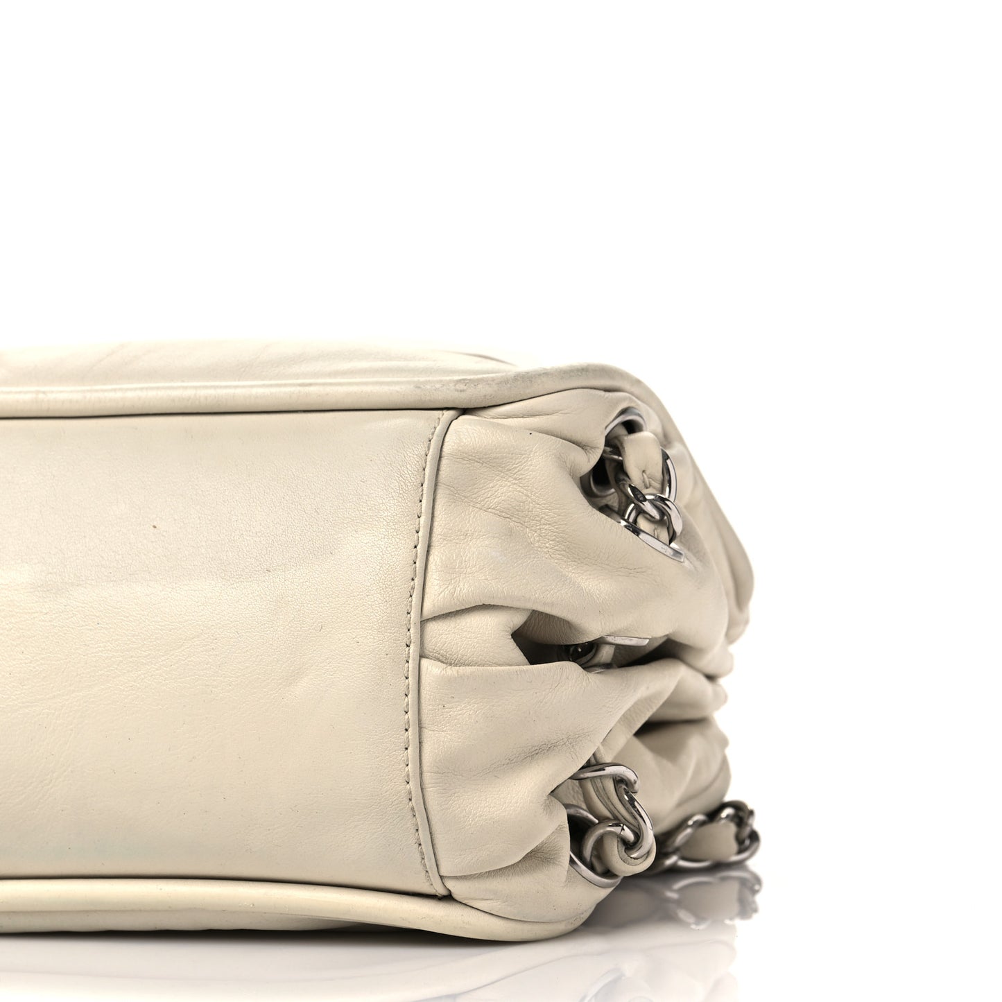 Calfskin Diagonal Ligne Flap White