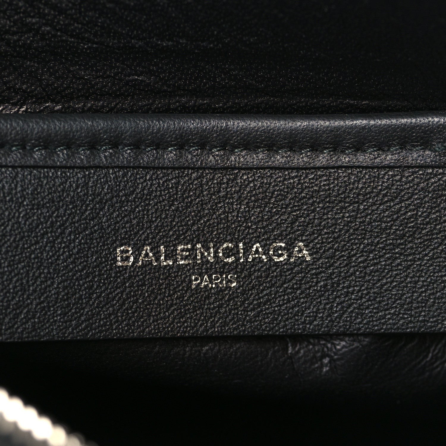 Balenciaga Calfskin Logo Medium Everyday Pouch Black 6 of 7