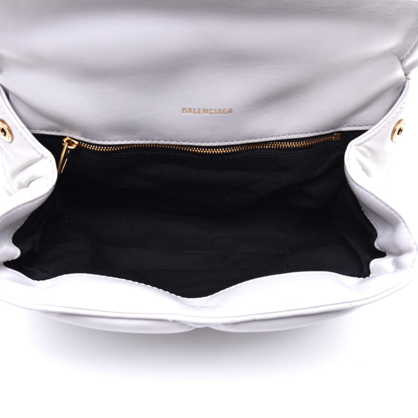 Nappa Calfskin Quilted Touch B Puffy Clutch White