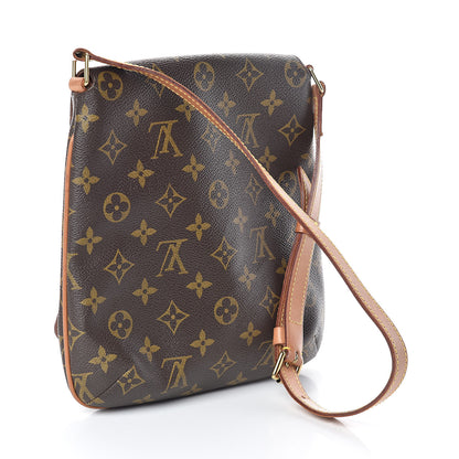 Louis Vuitton Monogram Musette Salsa 3 of 9