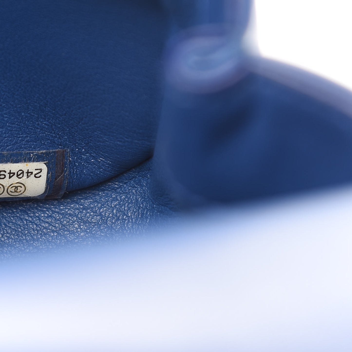 Lambskin Small Carry Chic Flap Blue