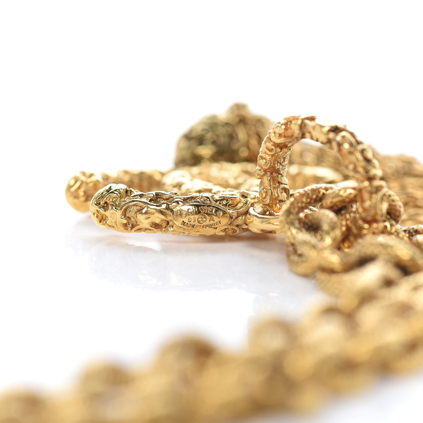 Textured Etruscan CC Tassel Necklace Gold