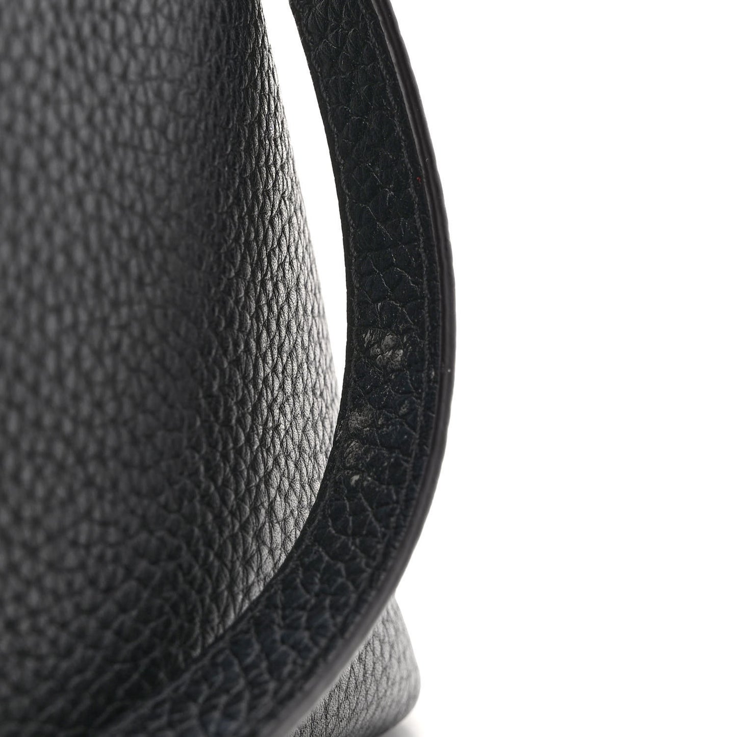 Taurillon Capucines PM Black