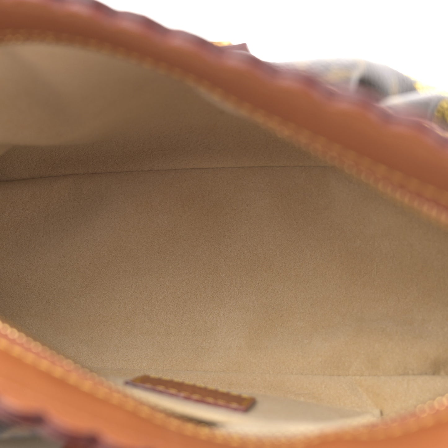 Monogram Dentelle Kirsten Gold
