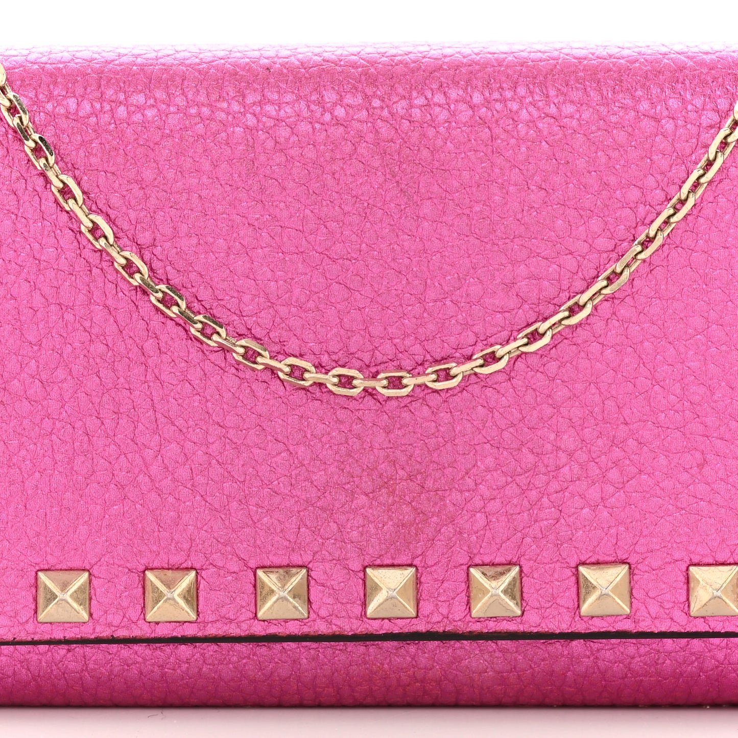 Metallic Pebbled Calfskin Rockstud Flap Wallet On Chain Peony
