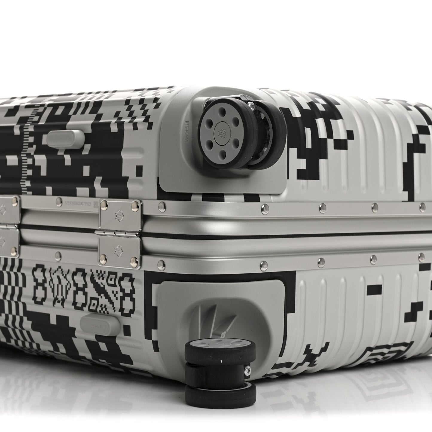 X RTFKT Polycarbonate Printed Original Twist Cabin Silver Black