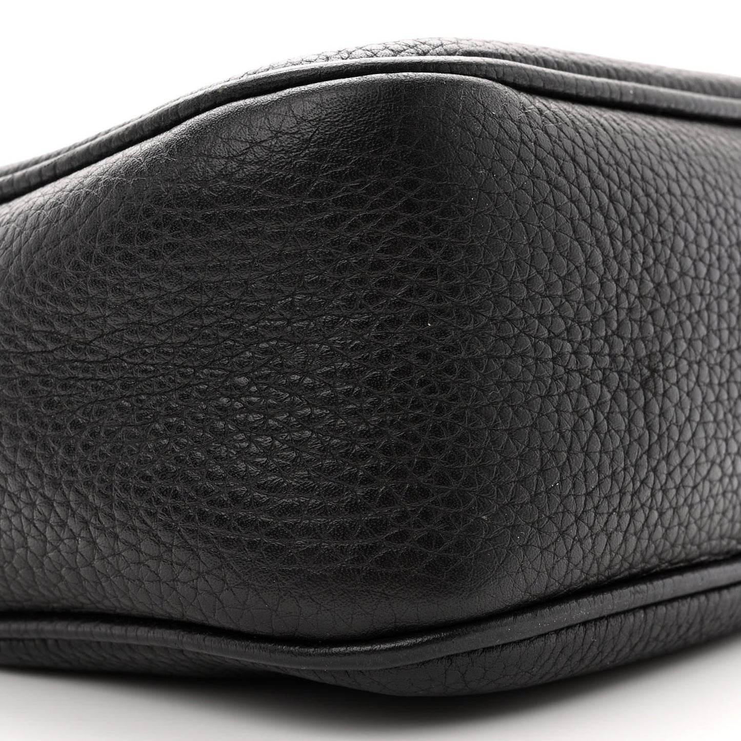 Pebbled Calfskin Small Soho Disco Bag Black