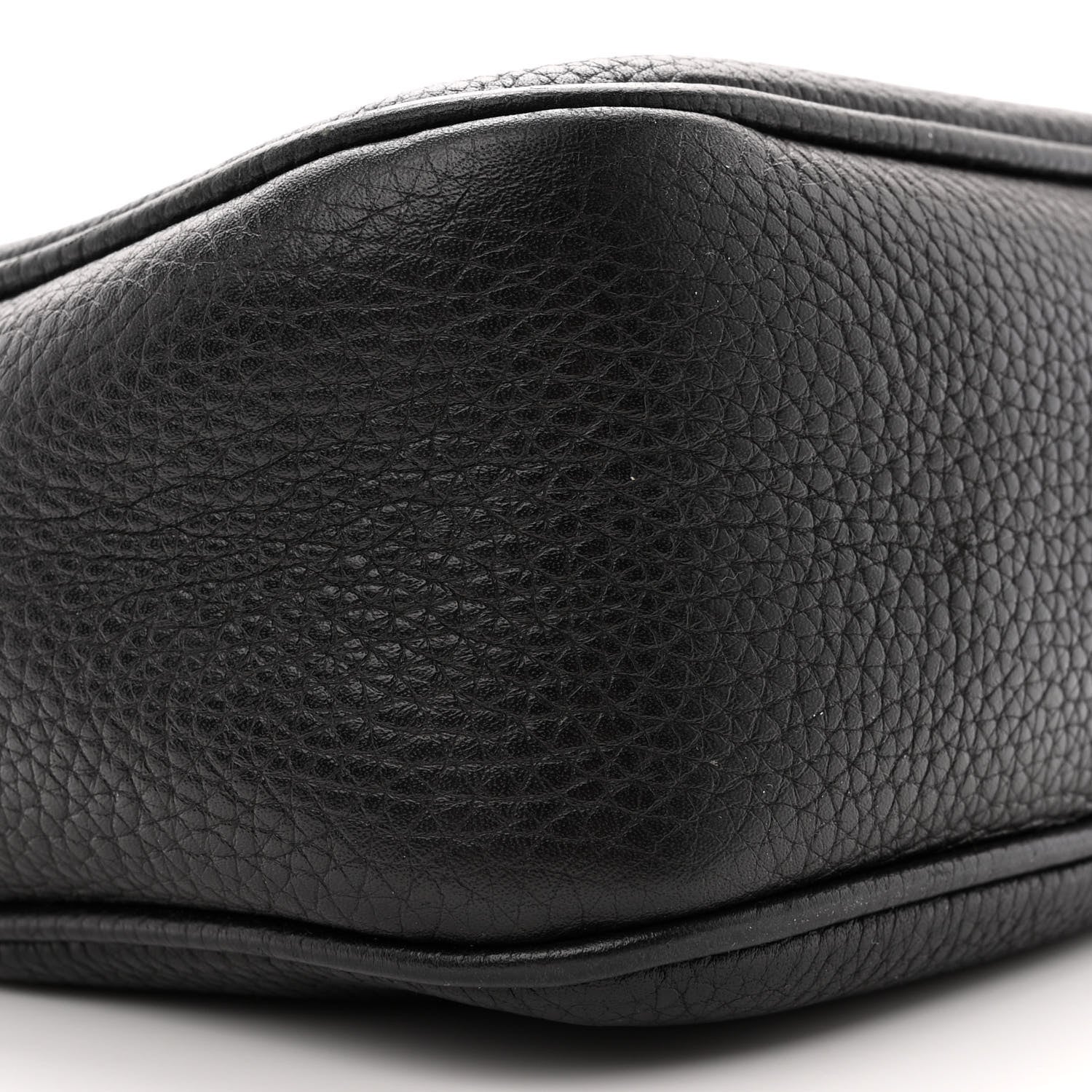 Gucci Pebbled Calfskin Small Soho Disco Bag Black 9 of 15