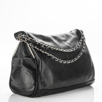 Chanel Lambskin Large Ultimate Soft Tote Black 3 of 7