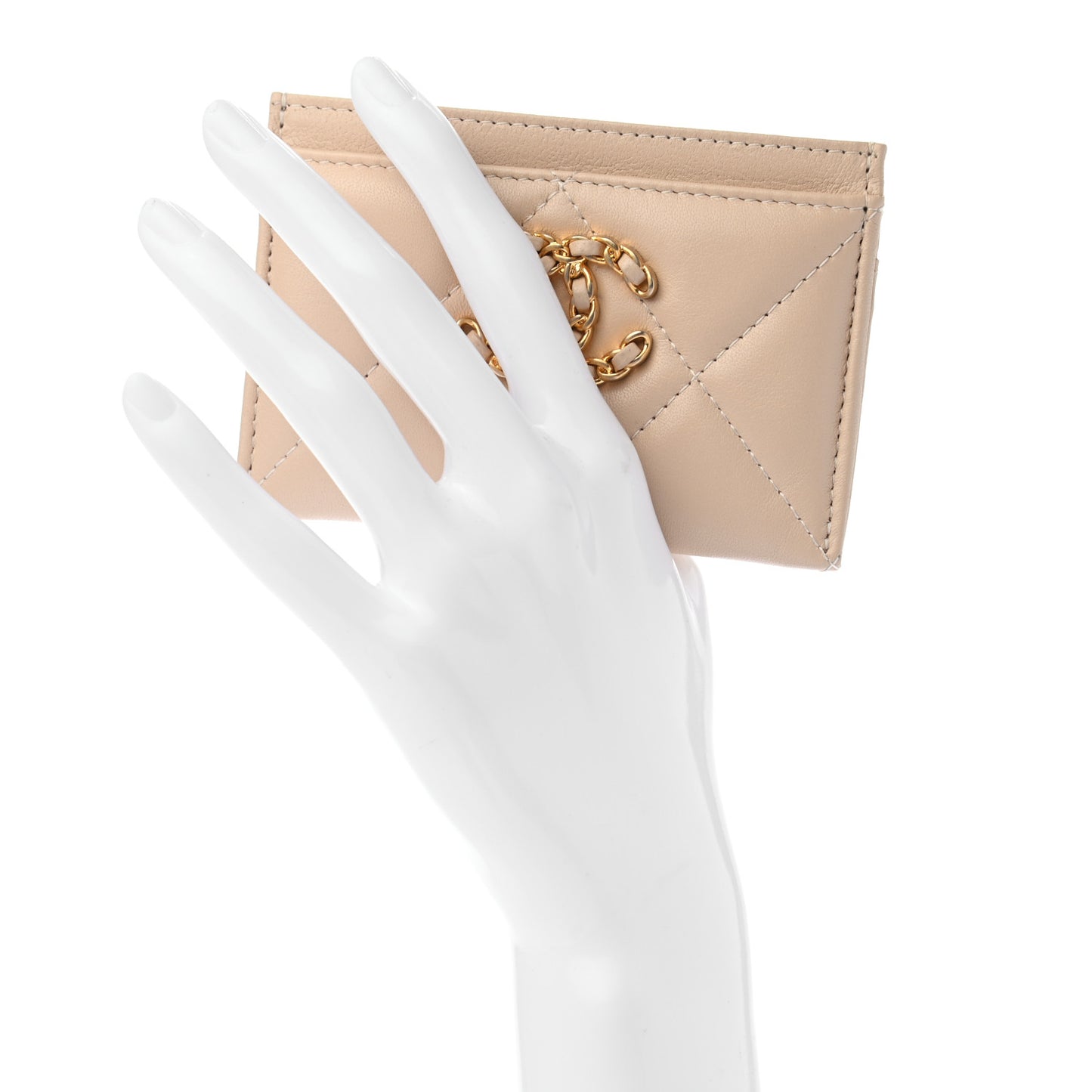 Goatskin Quilted 19 Card Holder Beige