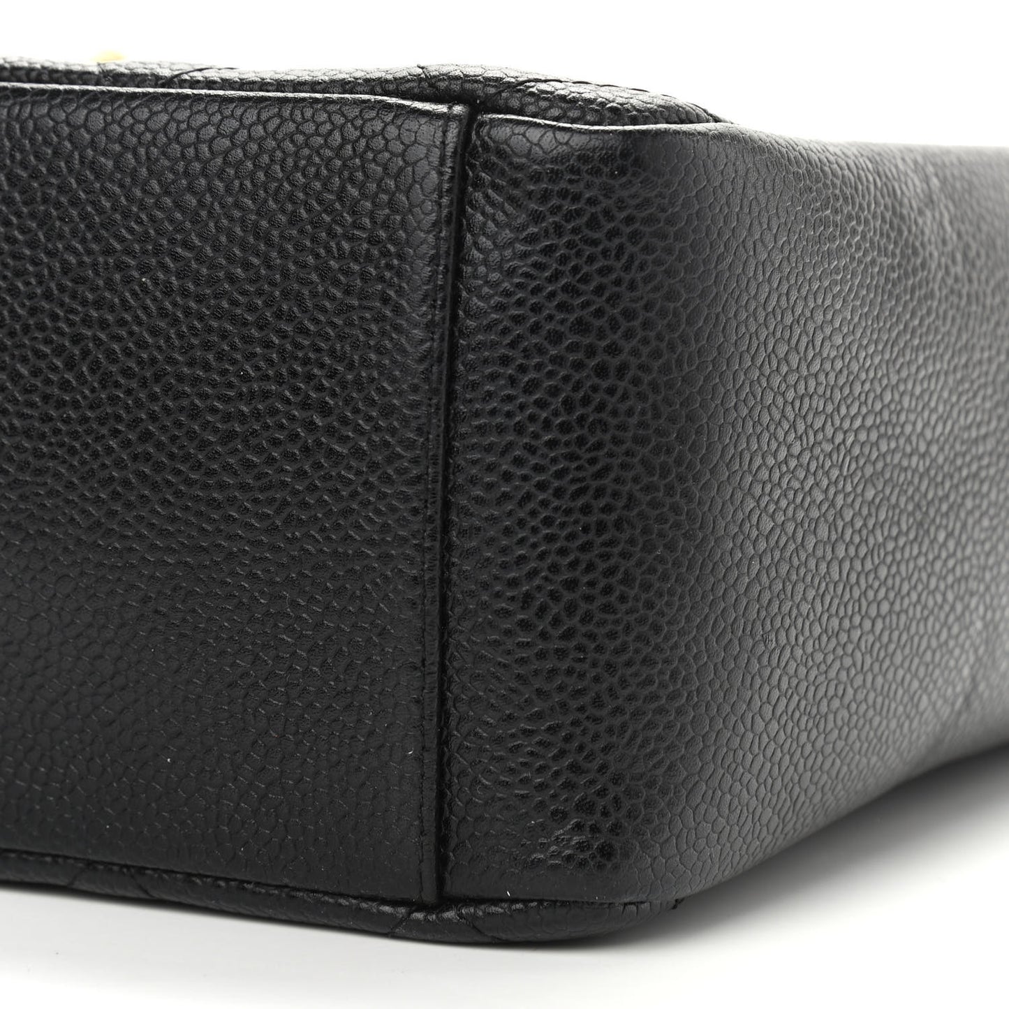 Caviar Quilted Petit Shopping Tote PST Black