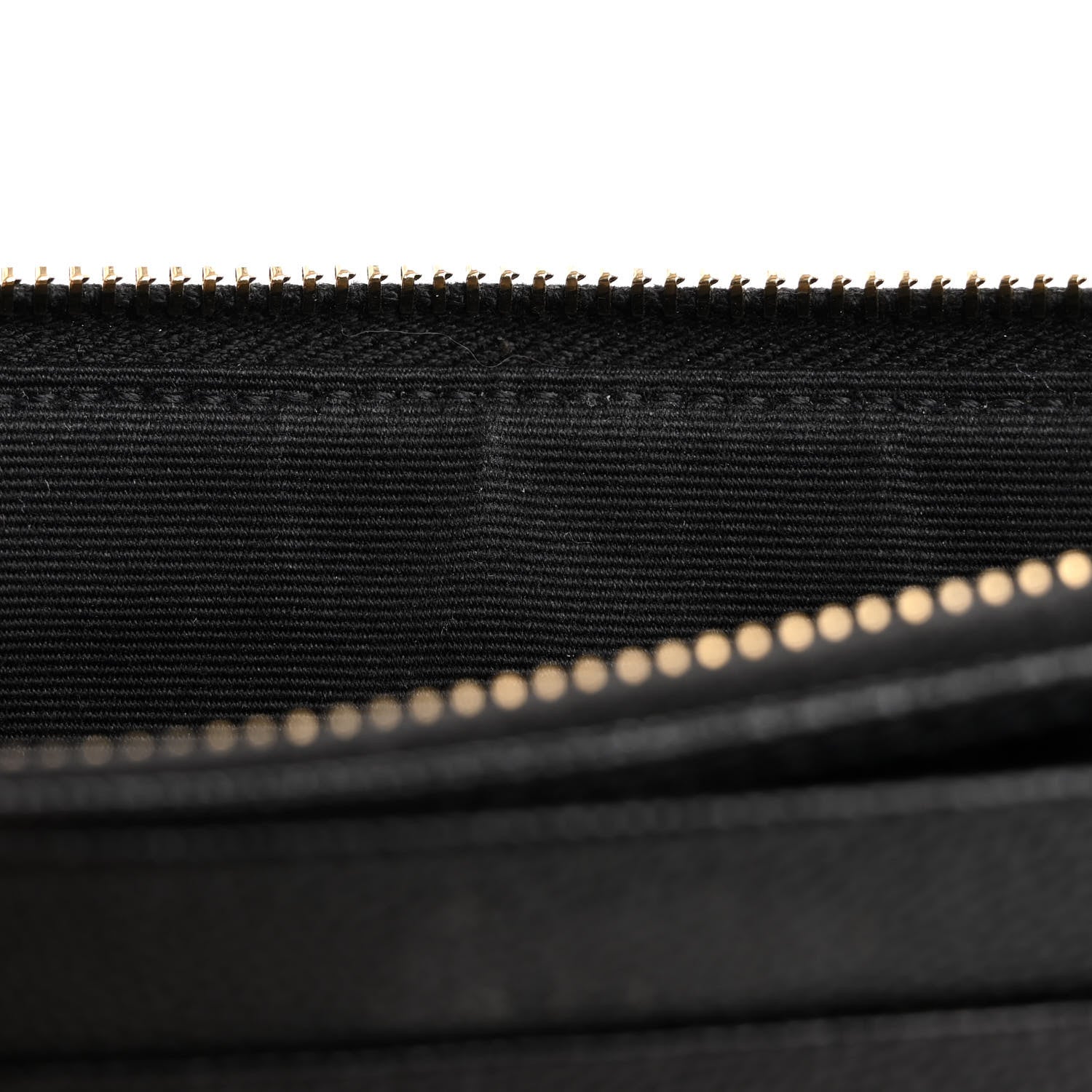Saint Laurent Grain De Poudre Chevron Monogram Large Bill Pouch Black 8 of 10