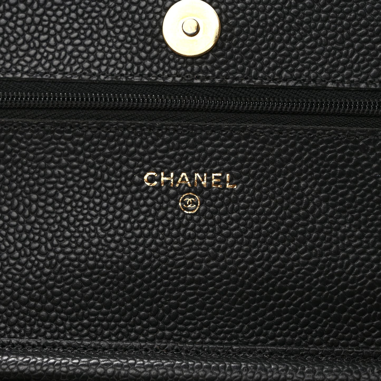 Caviar Quilted Wallet on Chain WOC Black
