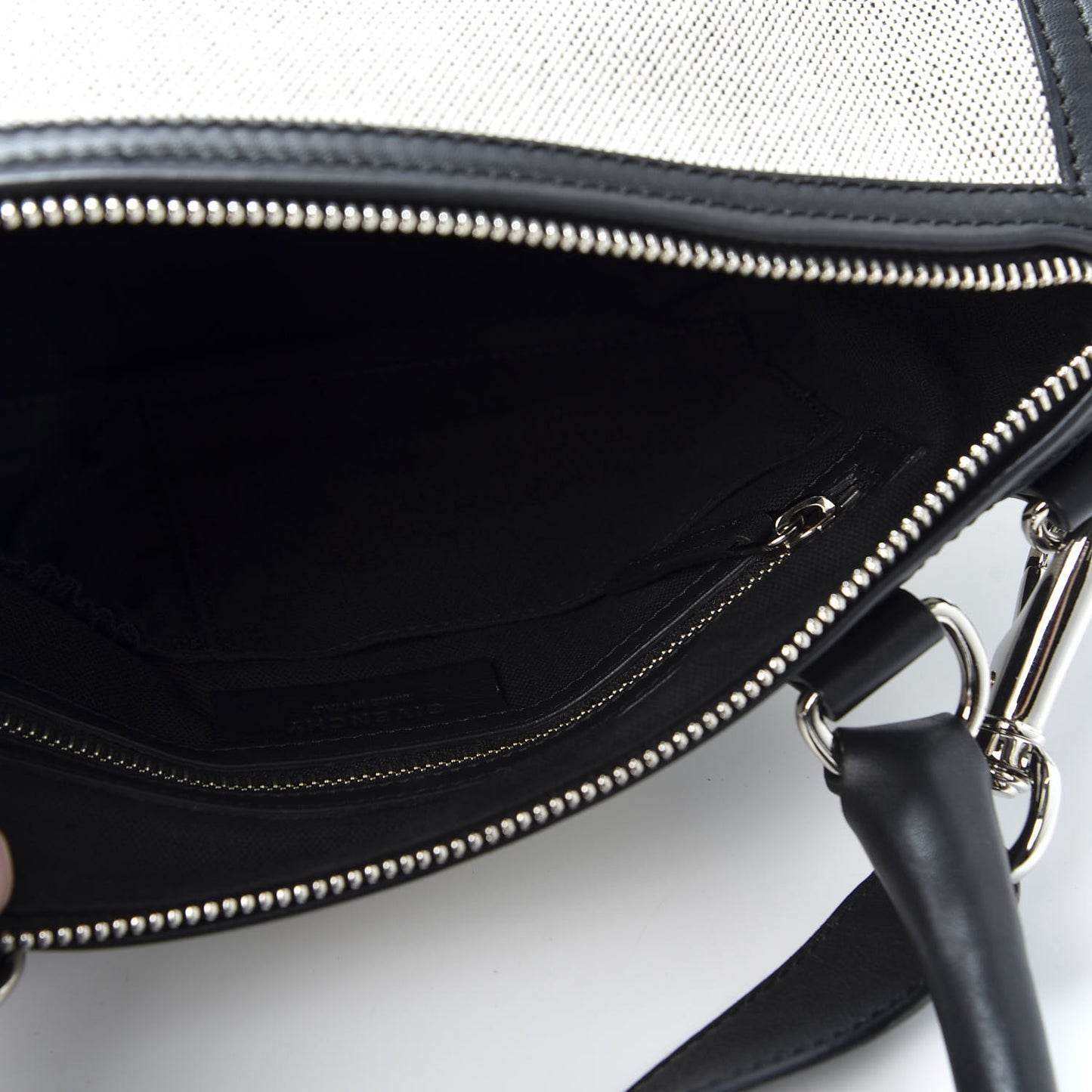 Calfskin Canvas Medium Pandora Black
