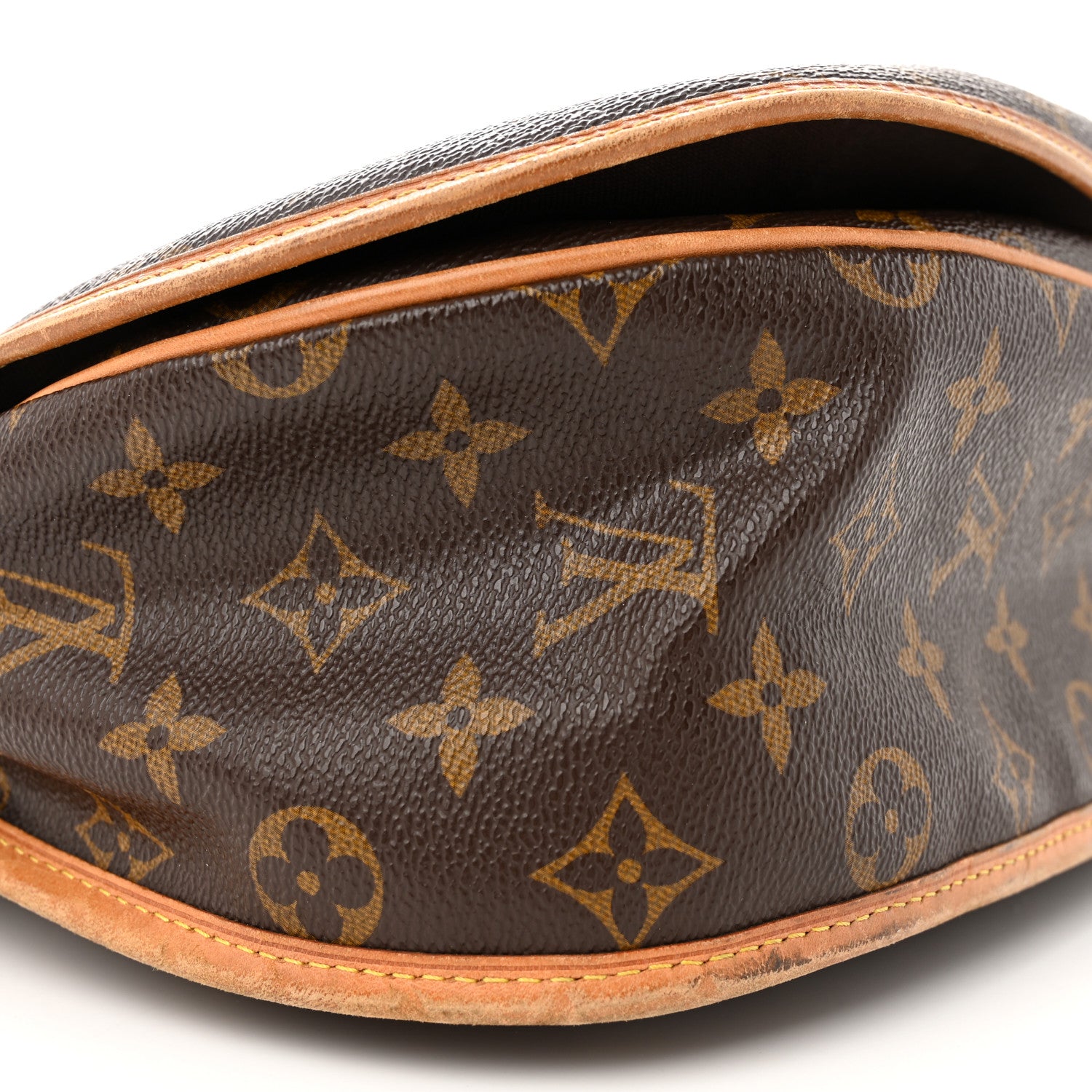 Louis Vuitton Monogram Menilmontant MM 8 of 20