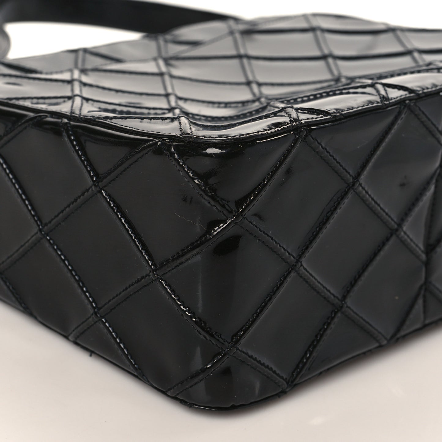 Patent Diamond Stitch Shoulder Bag Black