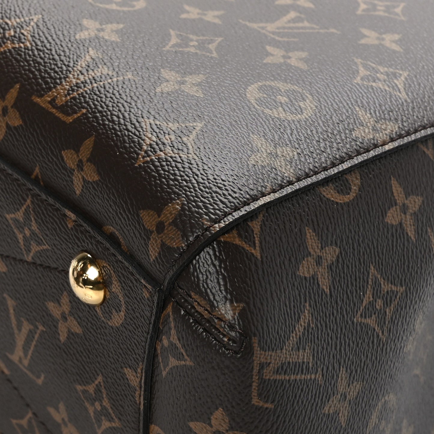 Monogram Montaigne MM