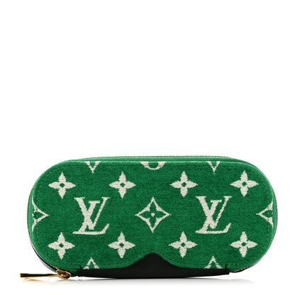 Louis Vuitton Jacquard Velvet Monogram LV Match Sunglasses Case GM Vert 1 of 6