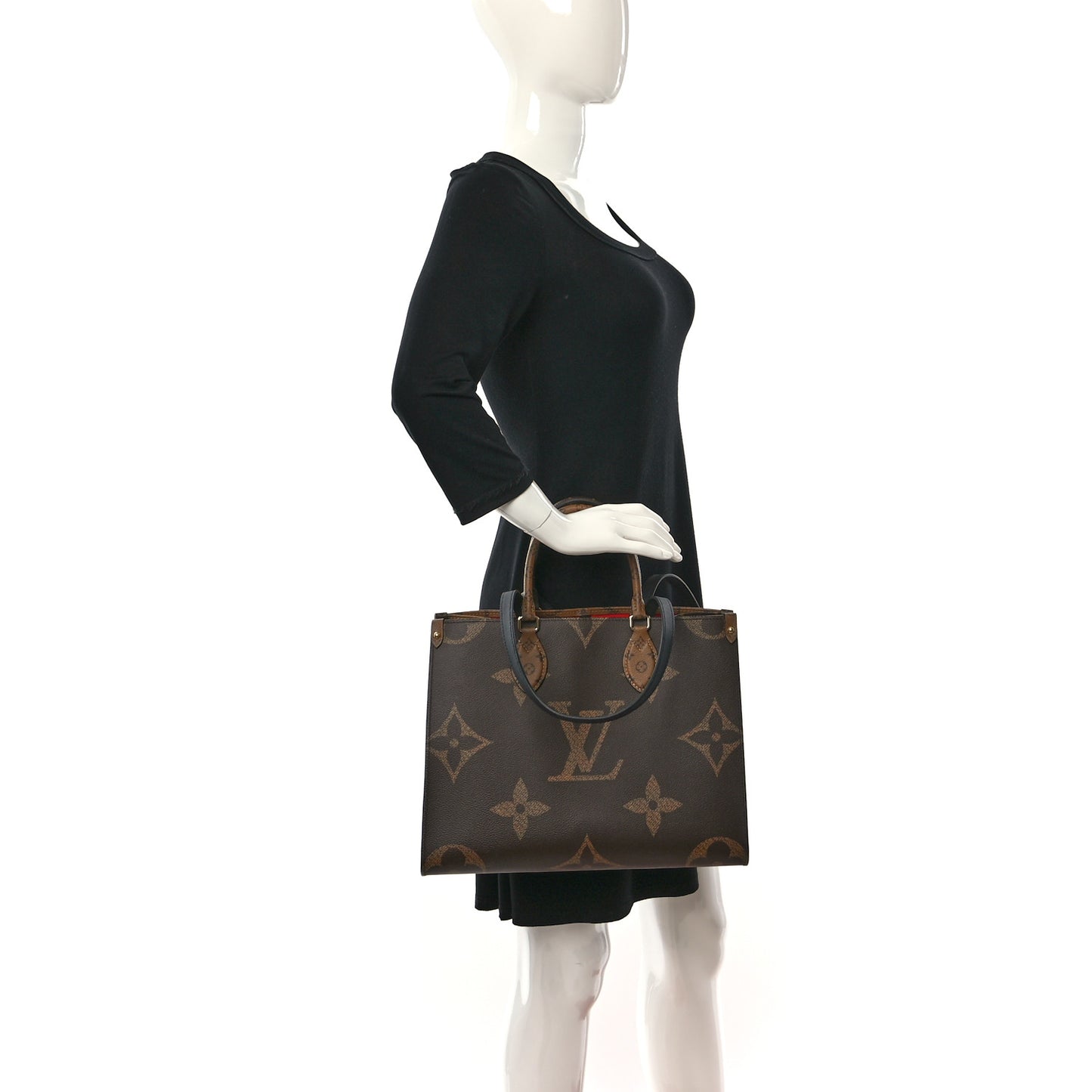 Reverse Monogram Giant Onthego MM