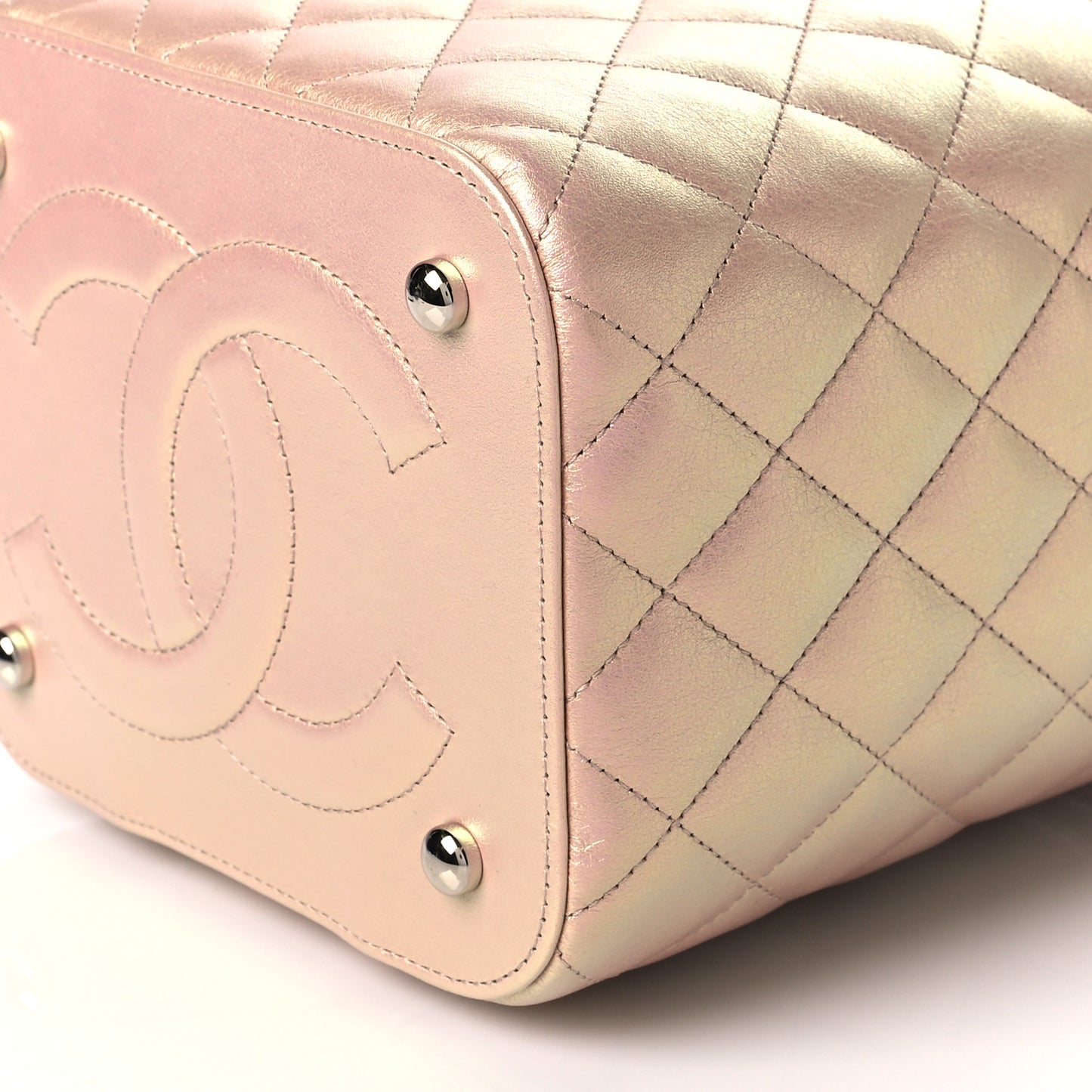 Iridescent Calfskin Quilted Small Top Handle Vanity Case With Chain Pink