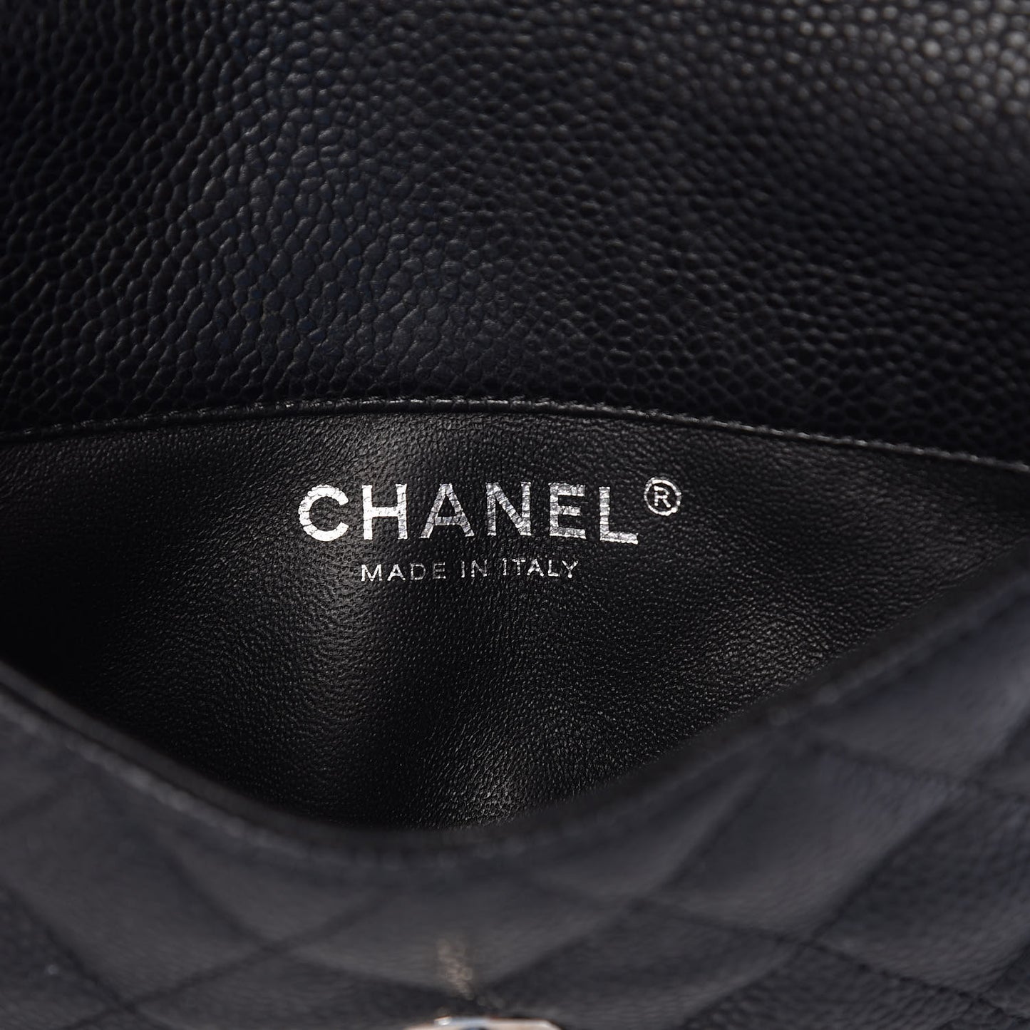 Caviar Quilted Daily Zip Crossbody Bag Black