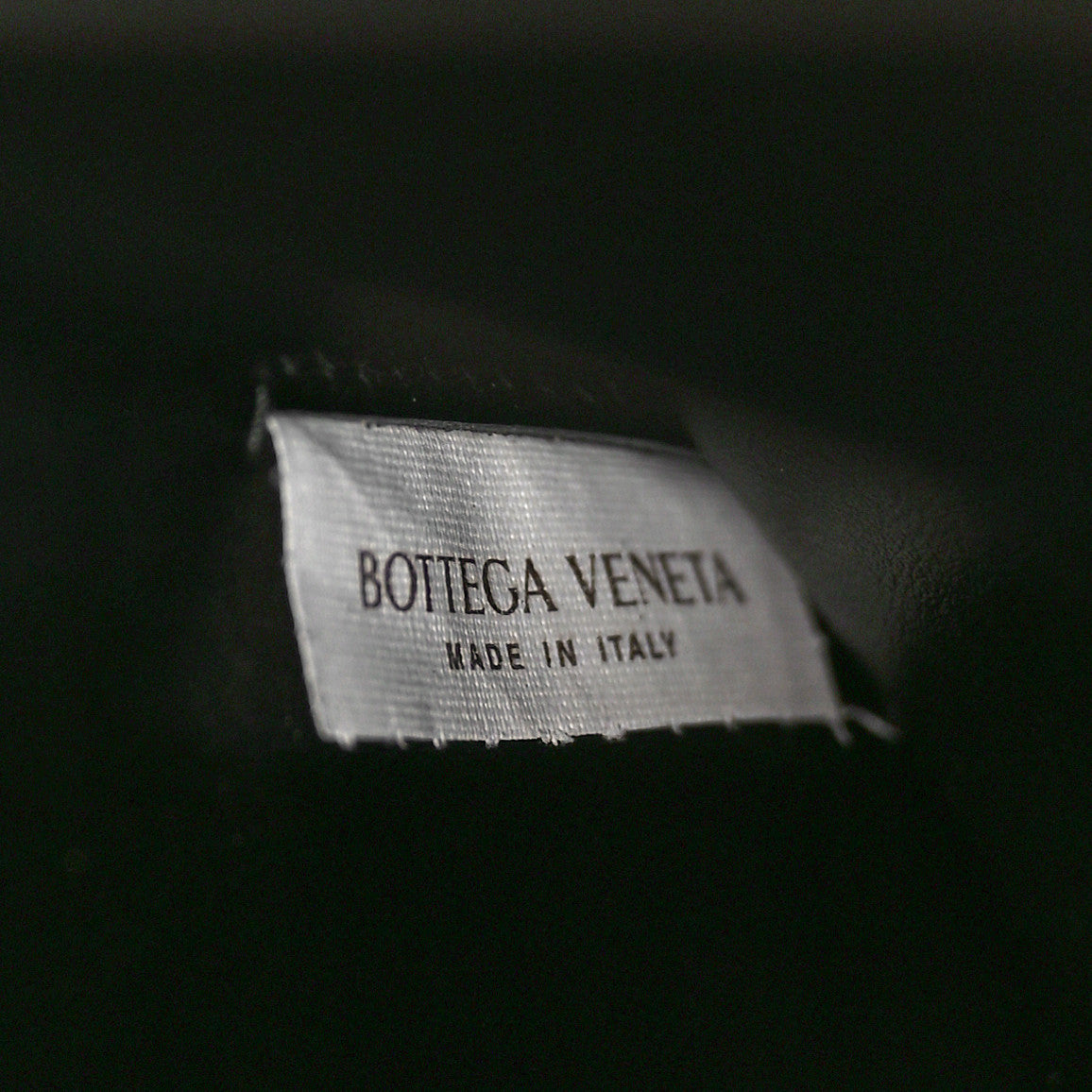 Bottega Veneta Nappa Maxi Intrecciato Large Cassette Flat Zip Pouch Black 7 of 9
