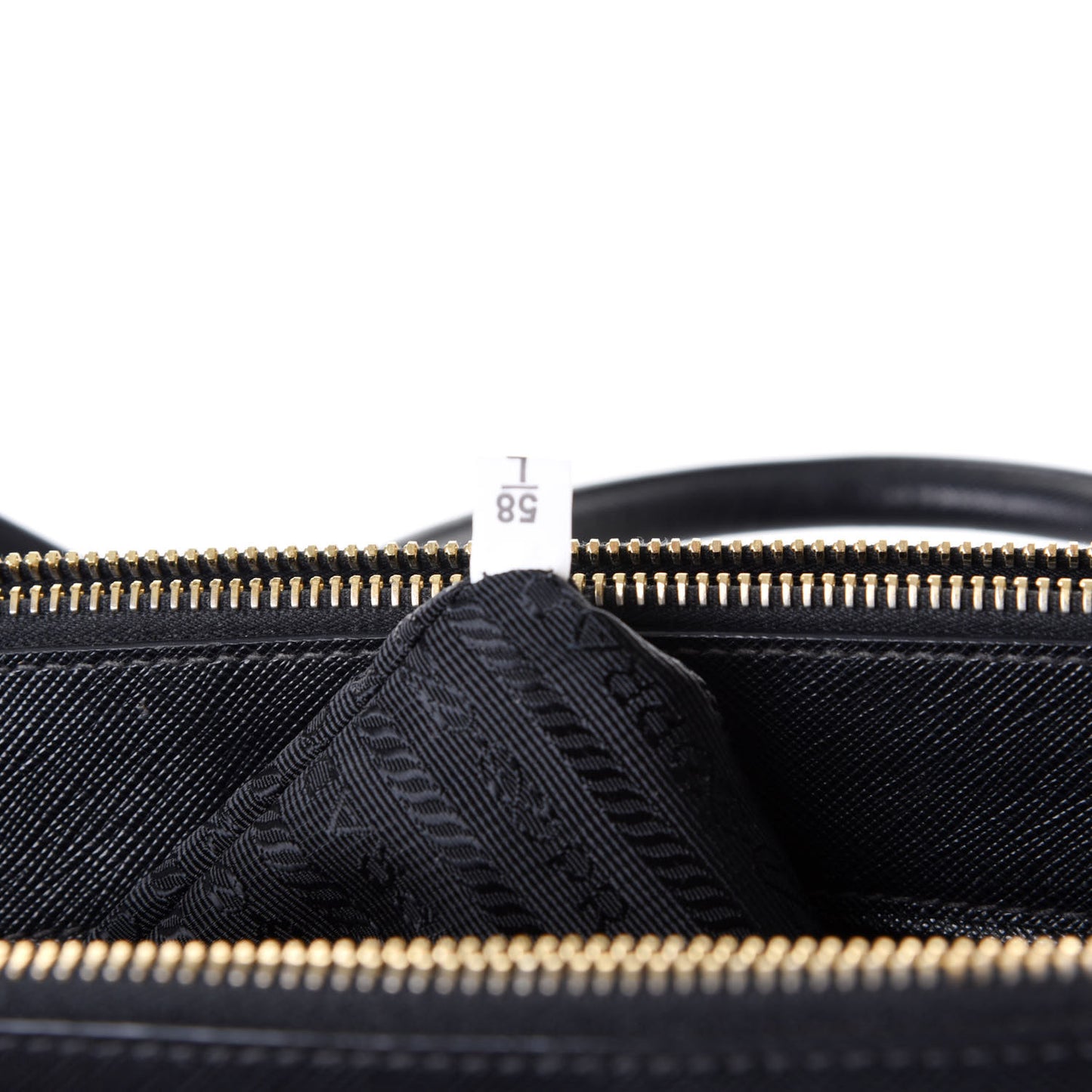 Saffiano Medium Galleria Double Zip Tote Black