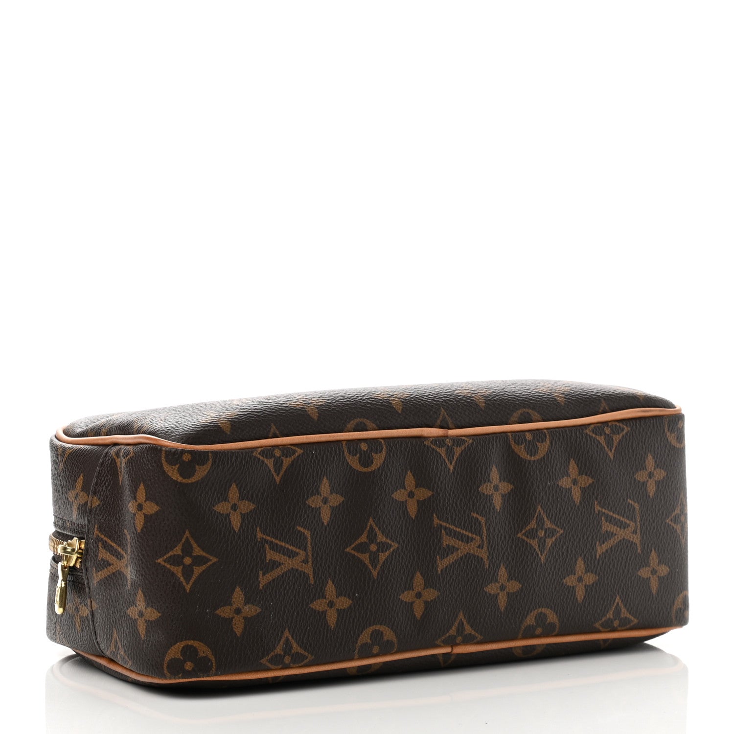 Louis Vuitton Monogram Toiletry Bag 25 4 of 12