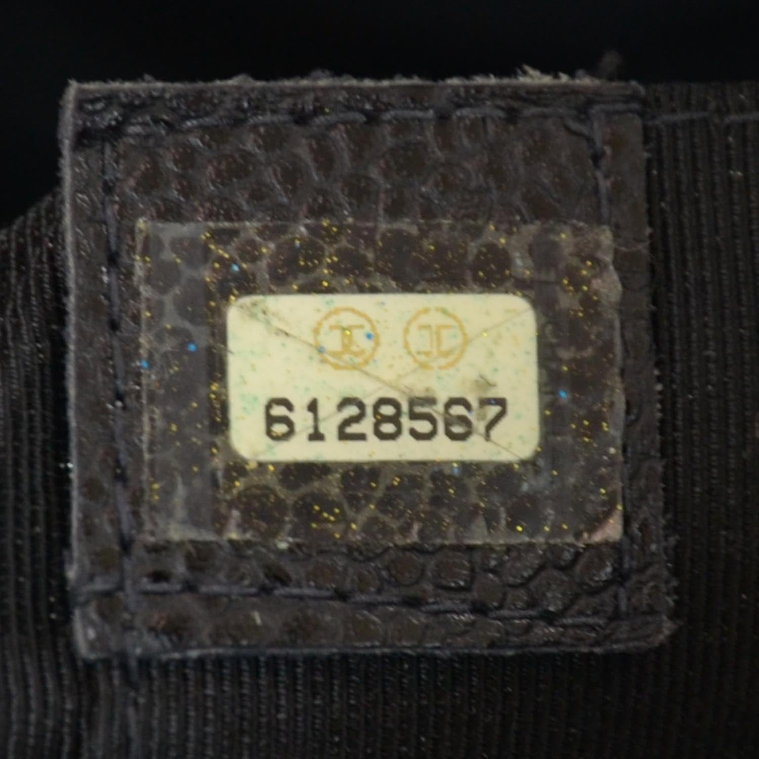Chanel Caviar Quilted CC Shoulder Bag Black 8 of 9