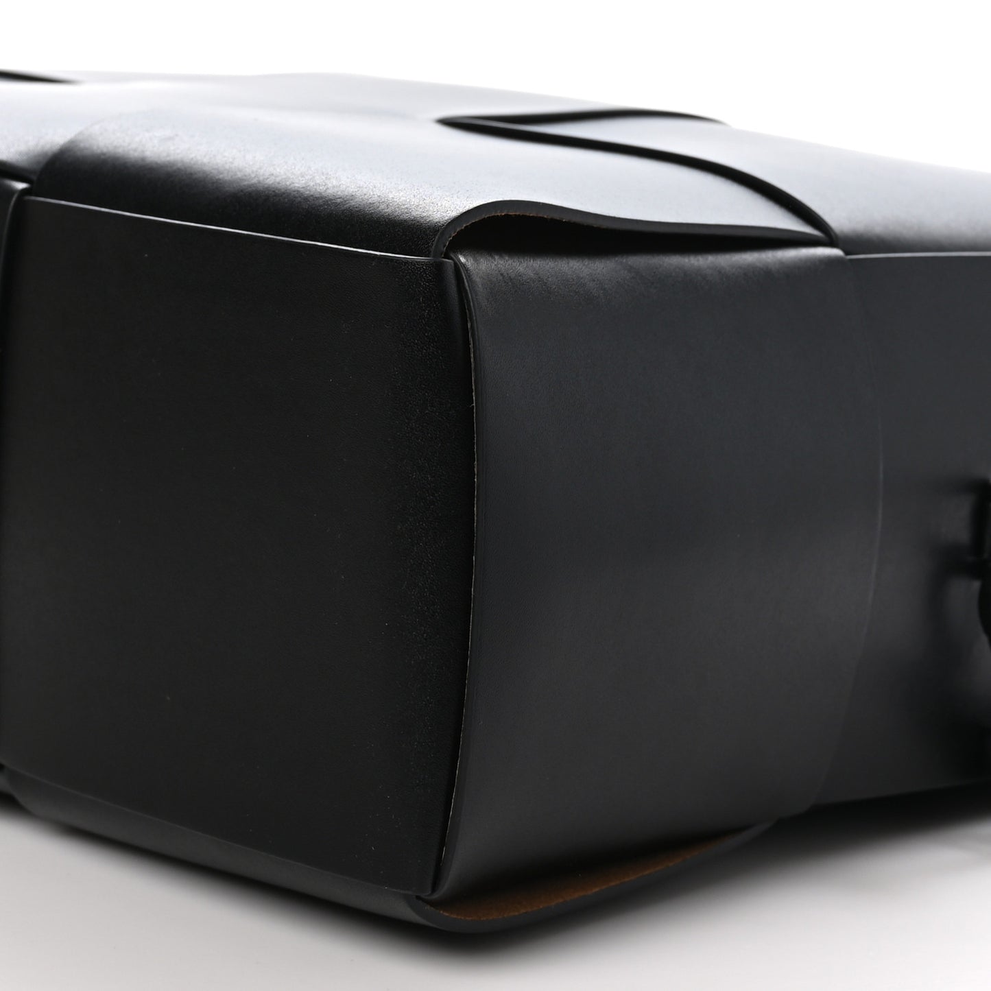 Calfskin Maxi Intrecciato Arco Briefcase Black