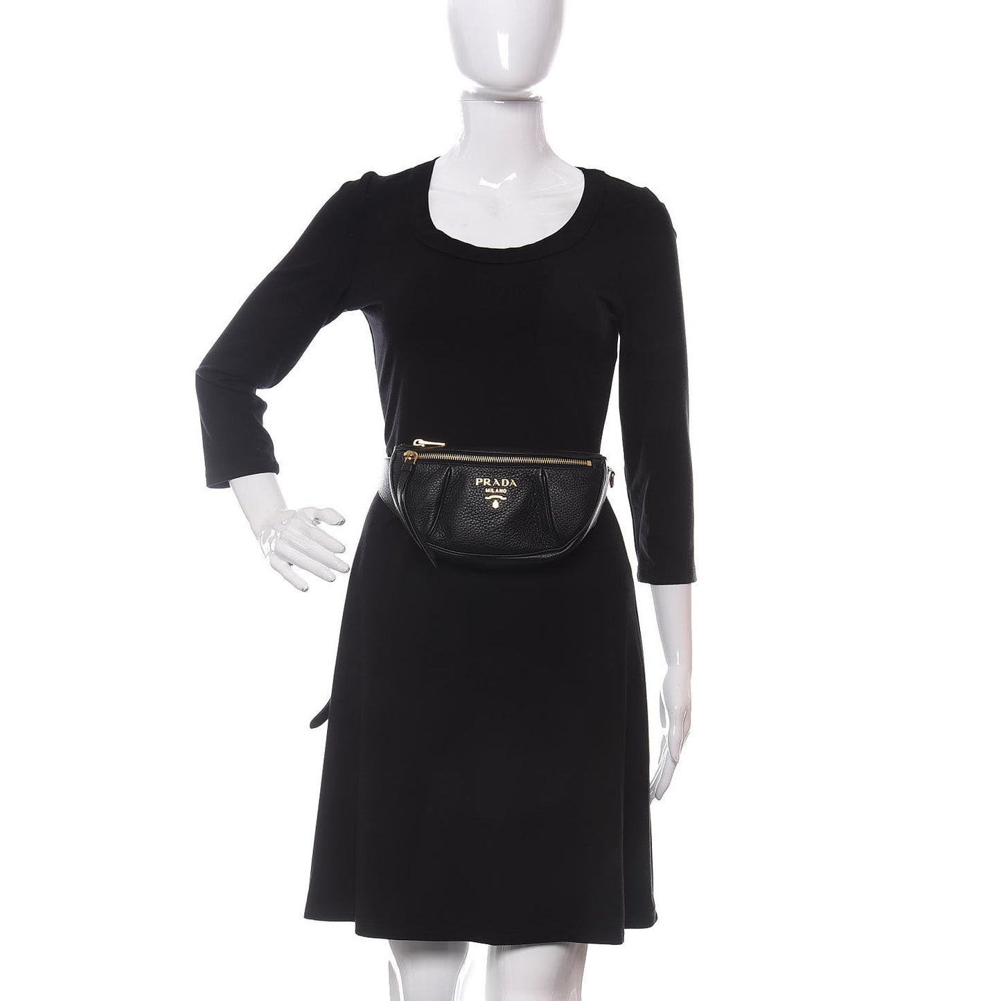 Vitello Daino Small Belt Bag Black