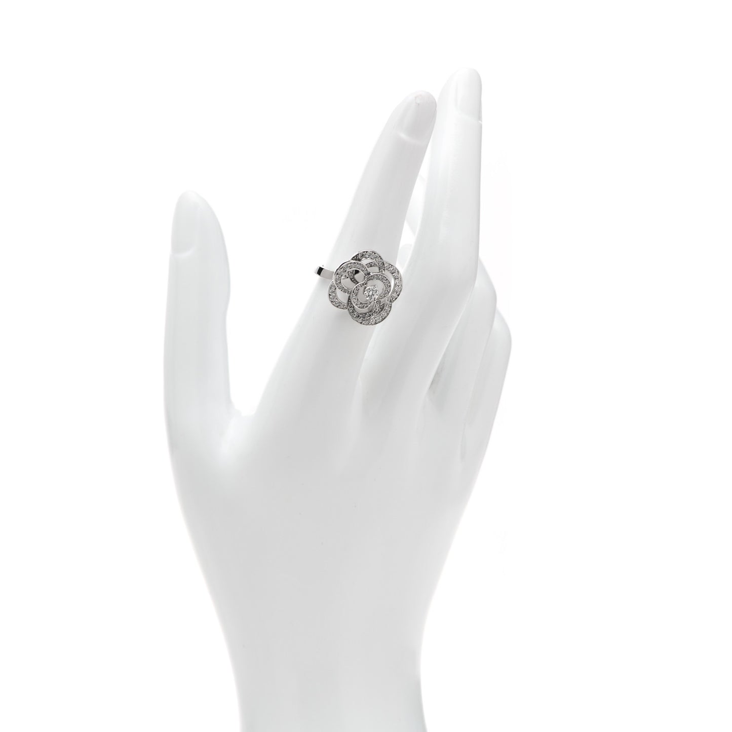 18K White Gold Diamond Fil de Camelia Ring 54 6.75