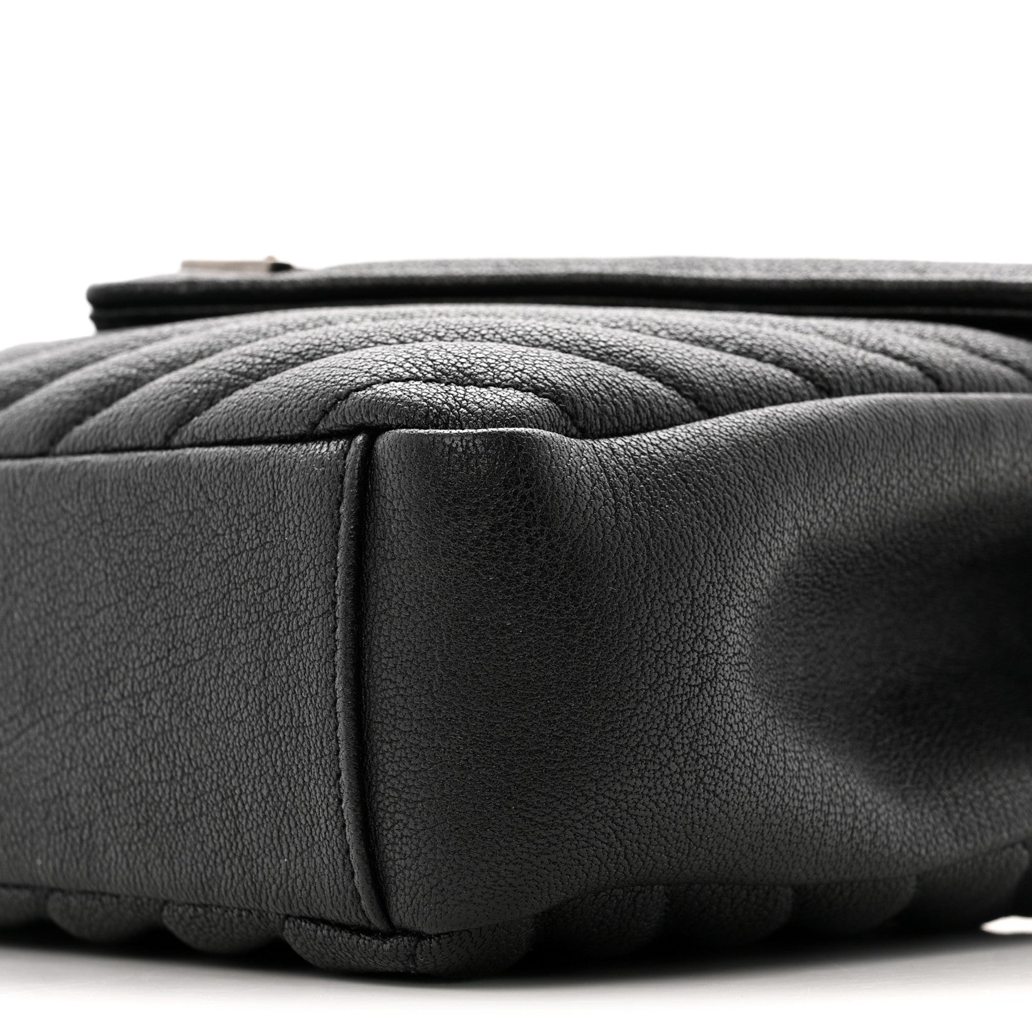 Saint Laurent Sheepskin Matelasse Chevron Monogram Medium College Bag Black 10 of 13