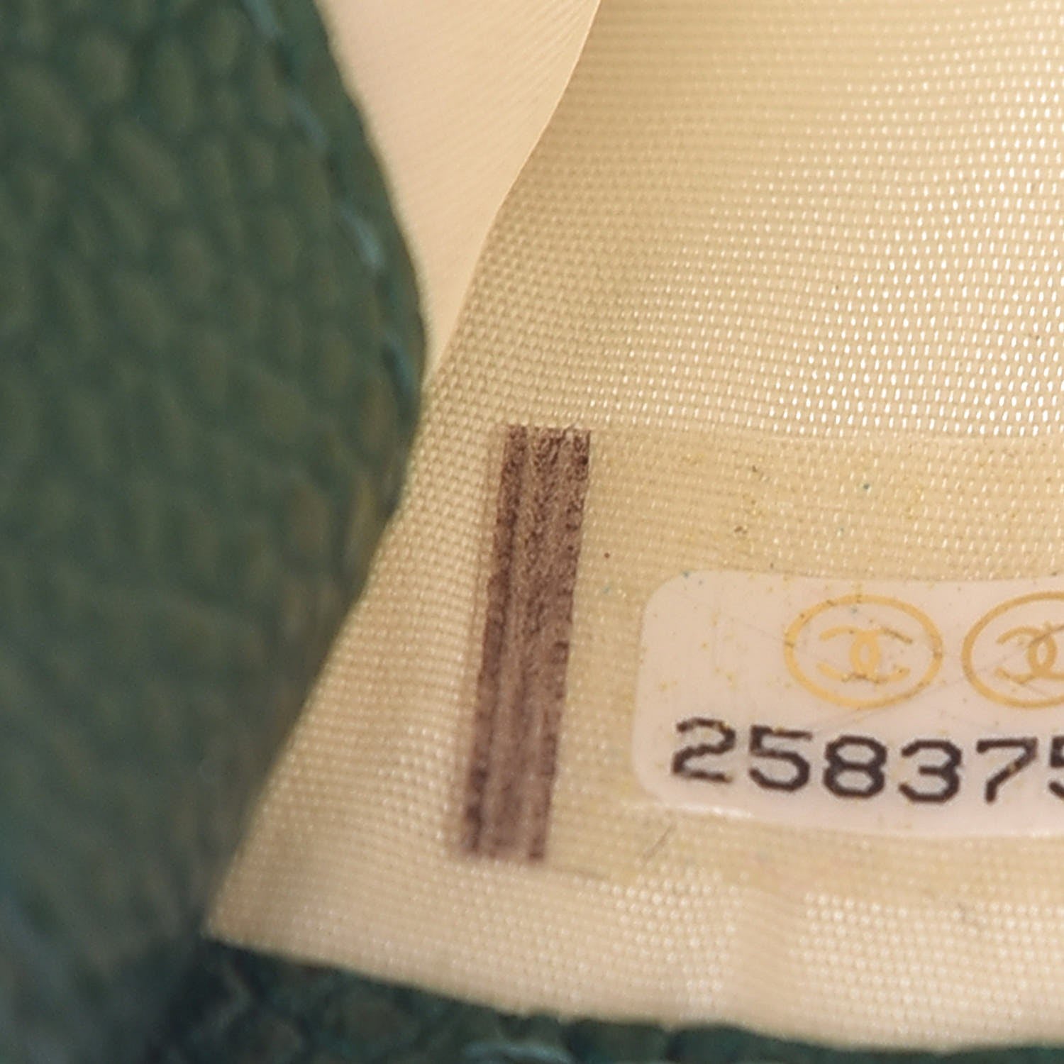 Chanel Metallic Caviar Quilted Card Holder Green 8 of 9