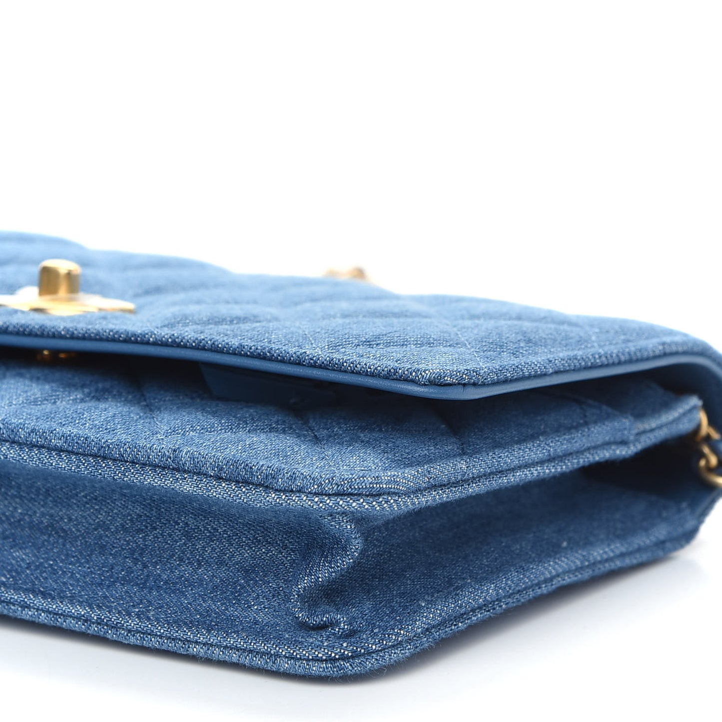 Denim Quilted CC Pearl Crush Wallet On Chain WOC Blue