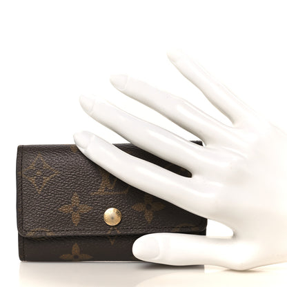 Louis Vuitton Monogram 6 Key Multicles Holder 2 of 9
