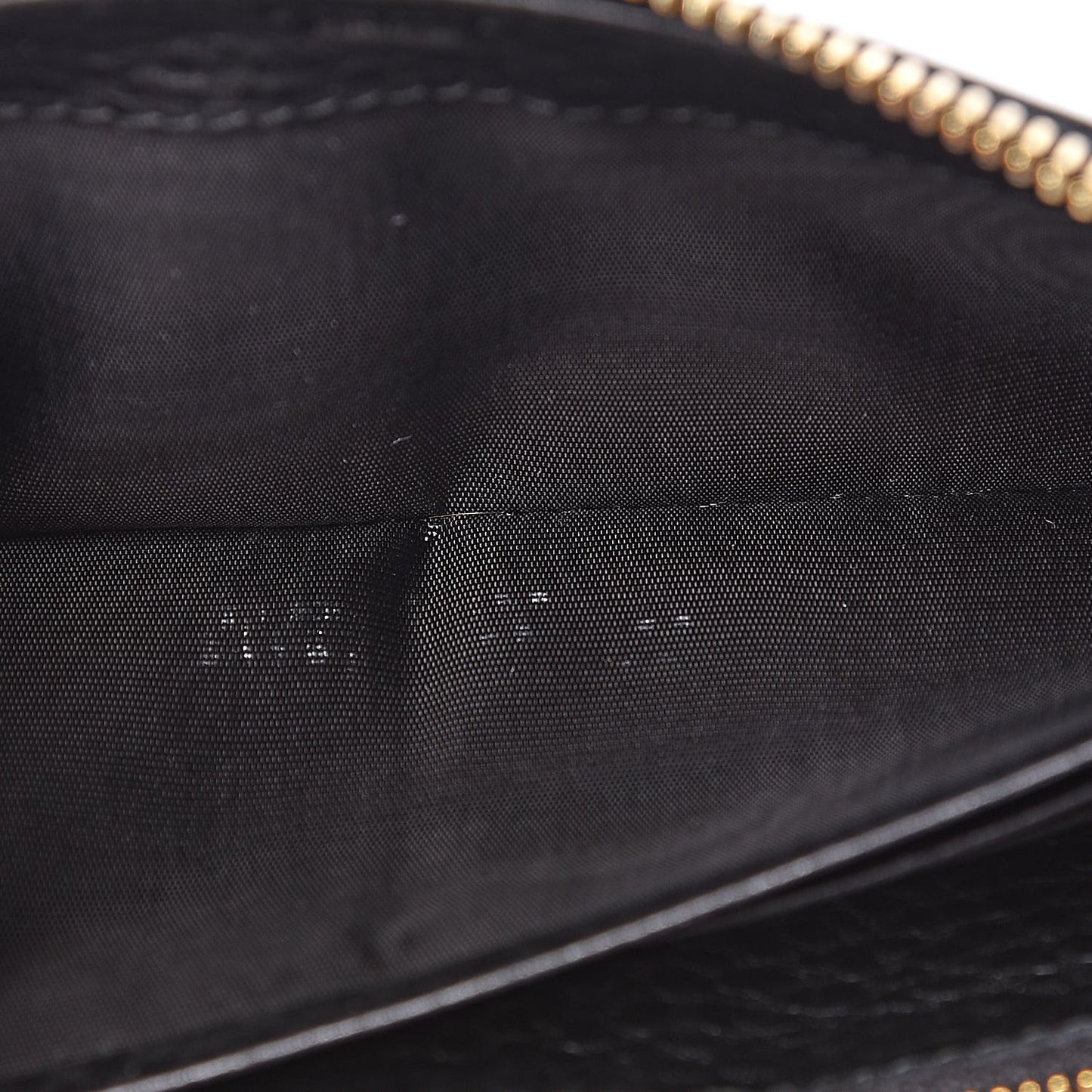 Vitello Daino Zip Around Wallet Nero Black