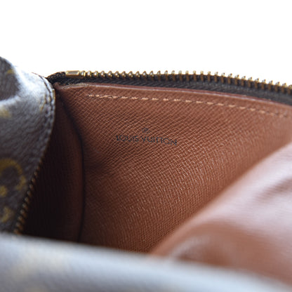 Louis Vuitton Monogram Papillon 26 6 of 10