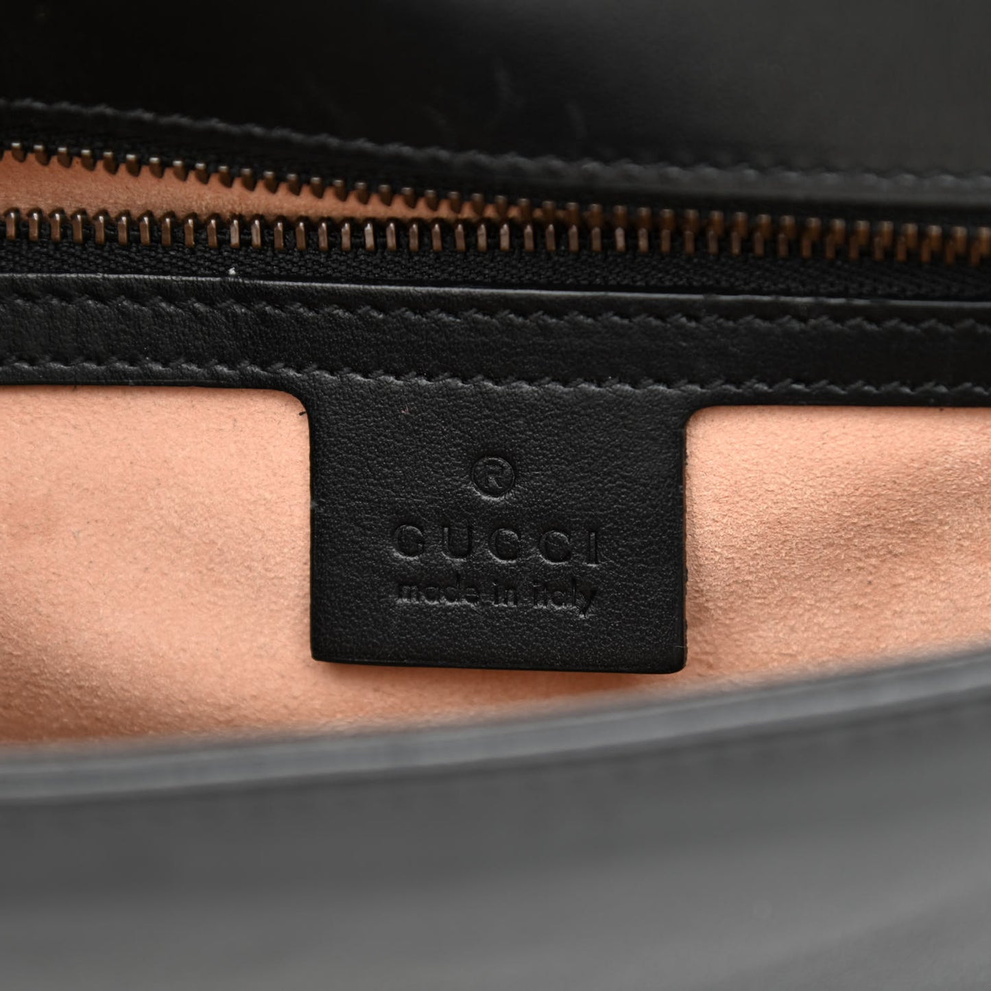 Calfskin Matelasse Small GG Marmont Top Handle Shoulder Bag Black