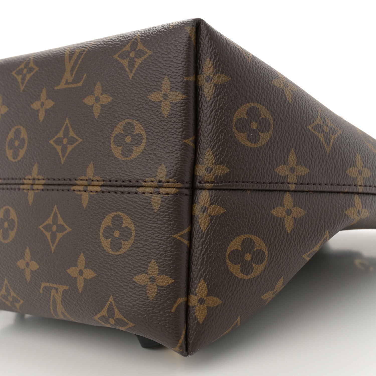 Louis Vuitton Monogram Montsouris PM Black 9 of 11